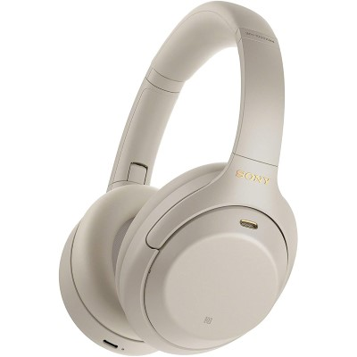the noise cancelling headphones